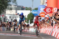 Volta: Rotem Tene vence oitava etapa, Artem Nych segue líder