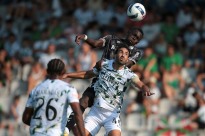 Moreirense vence Vitória de Guimarães e isola-se na liderança
