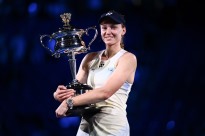 Impassível Elena Rybakina nunca deixou de acreditar e sagrou-se campeã do Open da Austrália