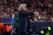 Mourinho diz que tem sido difícil gerir a equipa após duelo com o Real Madrid