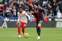 Levante, de Luís Castro, cede empate com Girona nos 