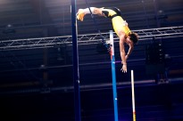 Armand Duplantis coloca em 6,31 metros o recorde do mundo do salto com vara