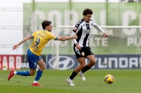 I Liga: Estoril triunfa na Madeira e prolonga 