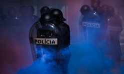PSP deteve várias pessoas após confrontos entre manifestantes e polícia junto à AR