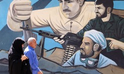 Israel ataca Irão com explosões a ecoar por Teerão