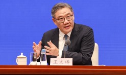 EUA impõem atualmente taxa de 53,6% à China - Ministro do Comércio chinês