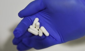 Um terço dos medicamentos aprovados não chega ao mercado em Portugal - Estudo