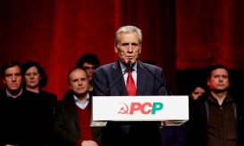 PCP/99 anos: Um “partido comunista digno desse nome” que “continua de pé” - Jerónimo