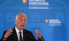 Marcelo cumprimenta Jerónimo de Sousa pelo centésimo aniversário do partido