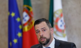 Ex-diretor-executivo SNS nega ter beneficiado de autorização que assinou sobre pagamento de horas