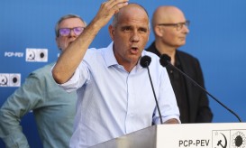 Paulo Raimundo recusa Portugal "cúmplice" da guerra com uso da Base das Lajes