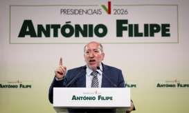 António Filipe garante que a sua “candidatura é para levar até ao fim” e está aberto a consensos