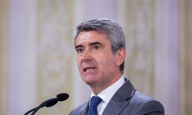 Carneiro diz que jovens socialistas estão preocupados com habitação e rendimentos médios