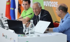 Marcelo aparece de surpresa na Universidade de Verão do PSD em vez de participar por videoconferência