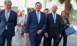 Montenegro diz que “não há razão para não dialogar com todos” sobre lei dos estrangeiros
