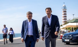 Montenegro diz que barracas têm ressurgido mais em autarquias socialistas e comunistas