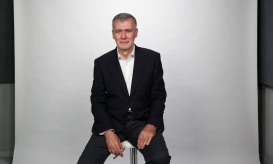 Gouveia e Melo defende que PM explique continuidade da ministra da Saúde