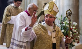 Patriarca de Lisboa critica corrida ao armamento e medo da diferença