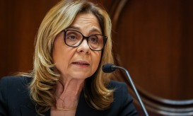 SNS nunca deu resposta tão intensa como agora, diz ministra da Saúde