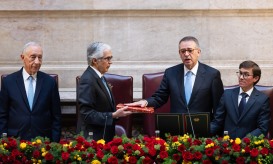 António José Seguro prestou juramento sobre a Constituição