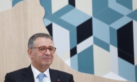 Programa da posse de António José Seguro prossegue em Arganil, Guimarães e Porto