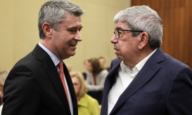Ferro Rodrigues pede ao PS para não viabilizar Orçamento do Estado para 2027