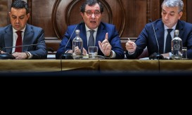 Casas ilegais com condições para serem legais devem ser legalizadas - ministro