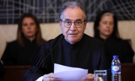 Presidente do TC recusa ter renunciado por “estratégia político-partidária”