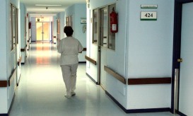 Falta de 14 mil enfermeiros coloca SNS em “risco de colapso”, alerta ordem