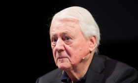 Cineasta e ensaísta alemão Alexander Kluge morre aos 94 anos