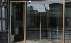 Governo disponível para novo acordo para valorização da Administração Pública