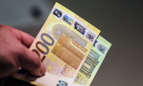 Países da UE arrecadaram 33 mil ME em receitas de IVA no comércio eletrónico em 2024