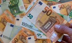 Salário mínimo nacional sobe para 920 euros a partir de hoje