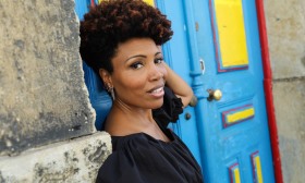 Concerto gratuíto com cantora Lura e baile iluminado nas festas do município de Aveiro