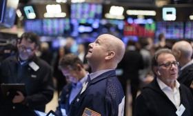 Wall Street fecha em alta e com recorde do tecnológico Nasdaq