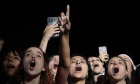 Festival Marés Vivas em Gaia tem cinco palcos, uma roda gigante e um slide