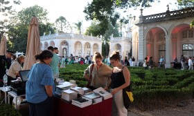 PR reagenda para fim de setembro Festa do Livro nos jardins do Palácio de Belém