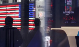 Wall Street fecha em alta 