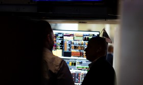 Wall Street em alta com otimismo face a perspetiva de corte de juros