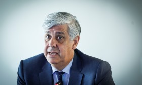 Centeno diz que informou Governo sobre edifício do BdP e considera dúvidas levianas