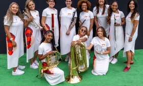 Orquestra formada por alunas do Rio de Janeiro apresentou-se no festival Alive