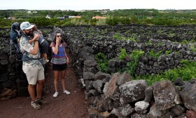 Número de dormidas em alojamentos turísticos nos Açores baixa há sete meses
