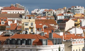 Eurodeputados visitam Lisboa para analisar respostas à crise habitacional