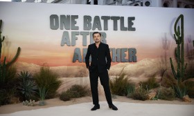 "Batalha atrás de batalha" com nove nomeações nos Globos de Ouro