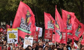 Milhares de pessoas concentram-se em Lisboa contra o pacote laboral