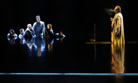 PR promulga bilhete cultural gratuito para acompanhante de pessoa com deficiência