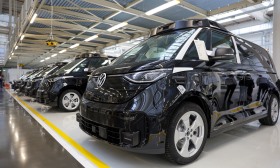 Lucro da Volkswagen cai para 6,9 mil milhões de euros, o mais baixo desde 2016