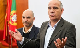 Pacote laboral está derrotado e não vale a pena Governo insistir – Paulo Raimundo