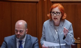 Ministra diz que empresas já podem pedir indemnizações e pede rapidez à ERSE