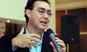 Autor de 'best-seller' de autoajuda entra na disputa presidencial no Brasil